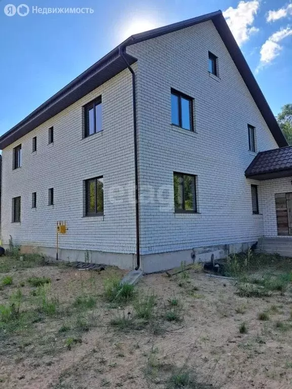 Дом в Унеча, КП Аэродром, Республиканская улица (237 м) - Фото 1
