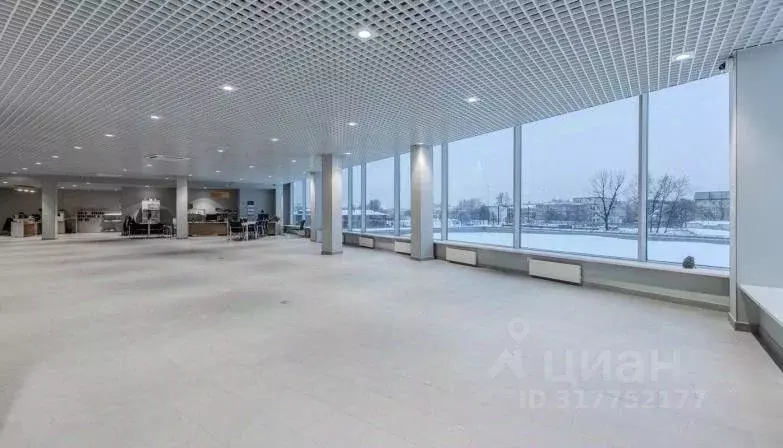 Торговая площадь в Санкт-Петербург наб. Обводного Канала, 72с2 (440 м) - Фото 1