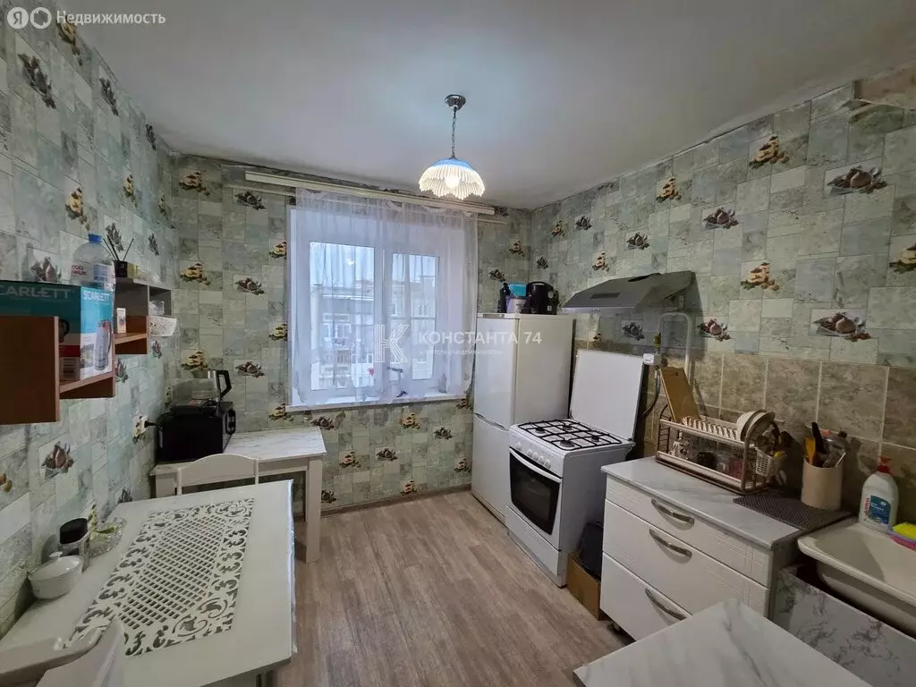2-комнатная квартира: Чебаркуль, Октябрьская улица, 7В (53.2 м) - Фото 1