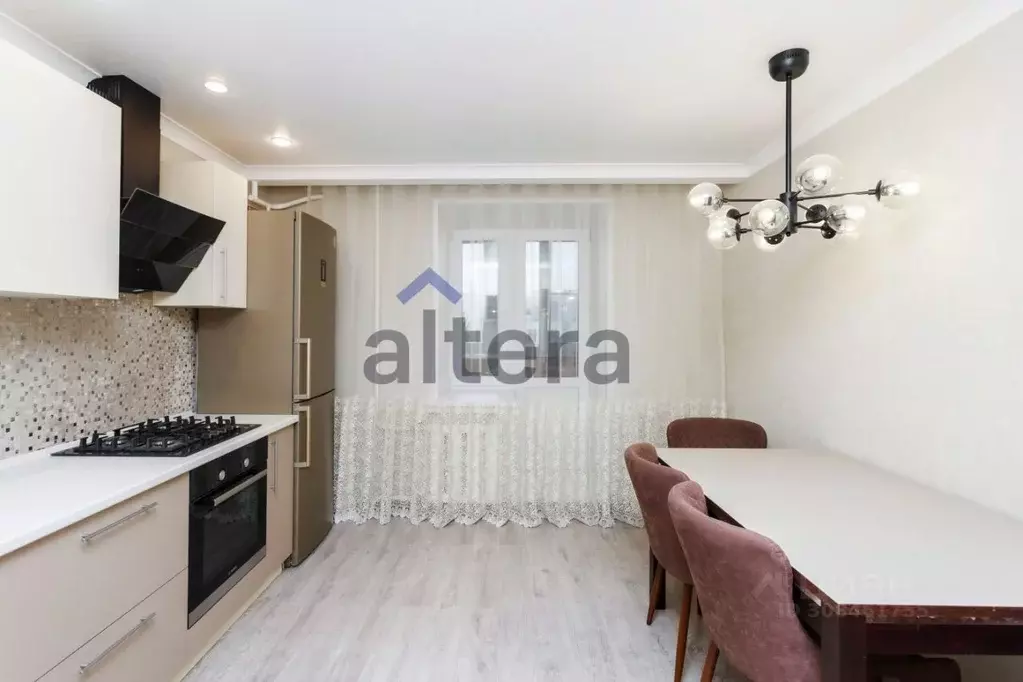 2-к кв. Татарстан, Казань ул. Четаева, 28 (76.0 м) - Фото 1