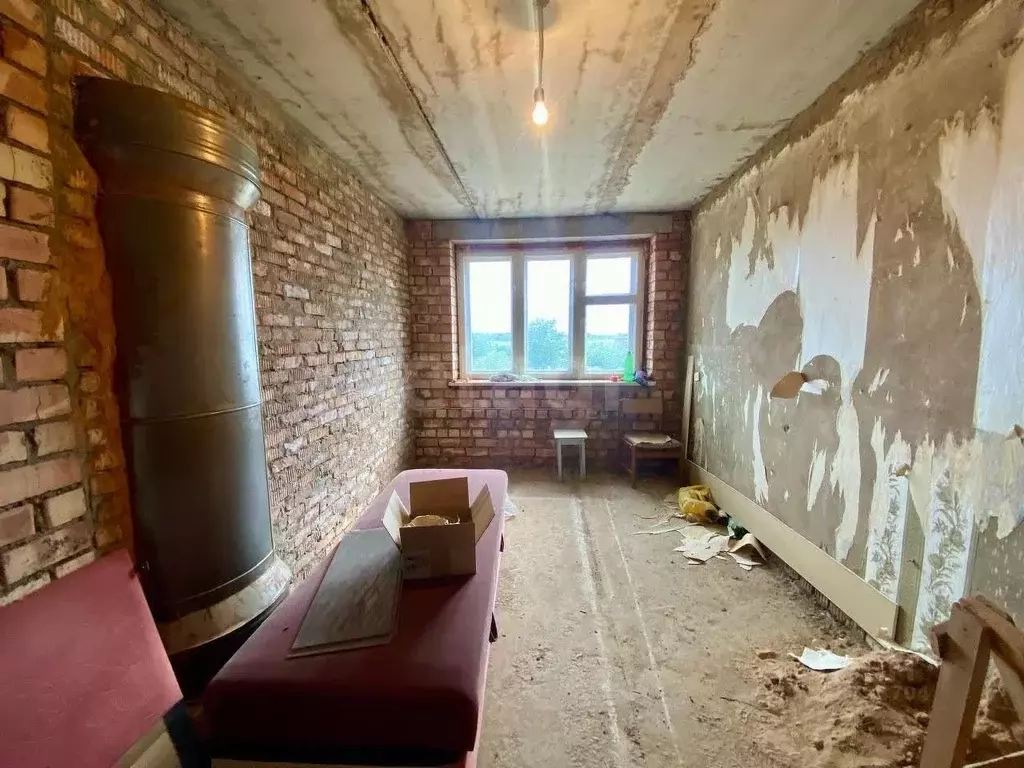 3-к кв. Псковская область, Порхов ул. Бельский тракт, 23 (61.6 м) - Фото 2