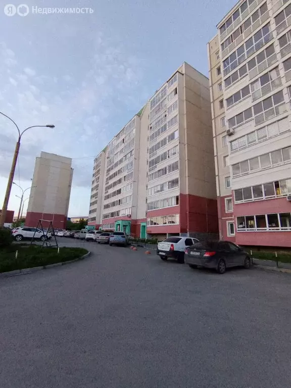Квартира-студия: Екатеринбург, жилой район Елизавет, Мартовская улица, ... - Фото 0
