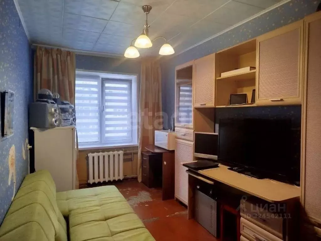 Комната Ленинградская область, Кириши ул. Энергетиков, 18 (12.5 м) - Фото 1