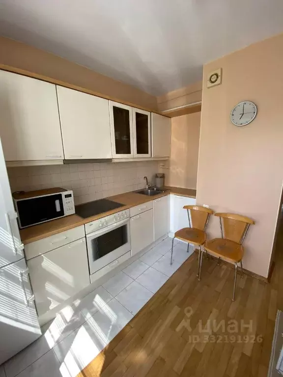 2-к кв. Московская область, Химки ул. Панфилова, 10 (58.0 м) - Фото 2
