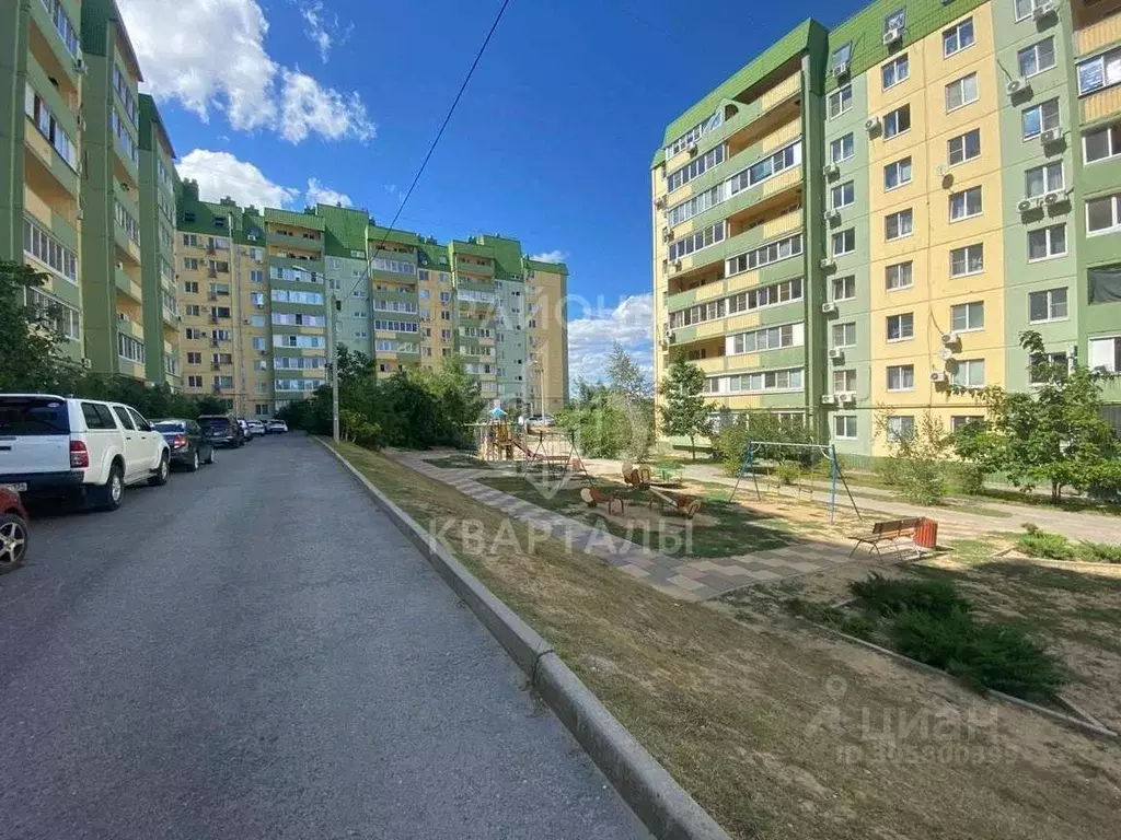 2-к кв. волгоградская область, волгоград ул. янки купалы, 64 (54.0 м) - Фото 0