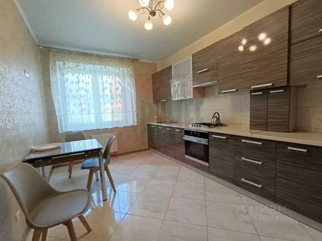 2-к кв. Калининградская область, Калининград Колхозная ул., 4Ж (70.0 ... - Фото 0