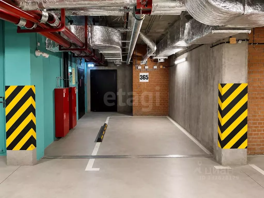 Гараж в Санкт-Петербург ул. Парфеновская, 17 (13 м) - Фото 2
