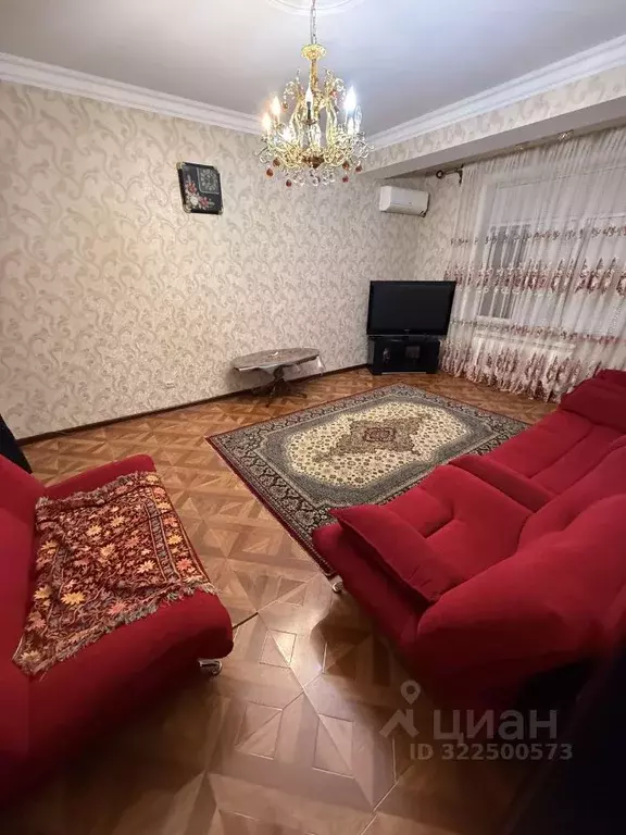 2-к кв. Дагестан, Махачкала ул. Ирчи Казака, 117А (67.0 м) - Фото 0
