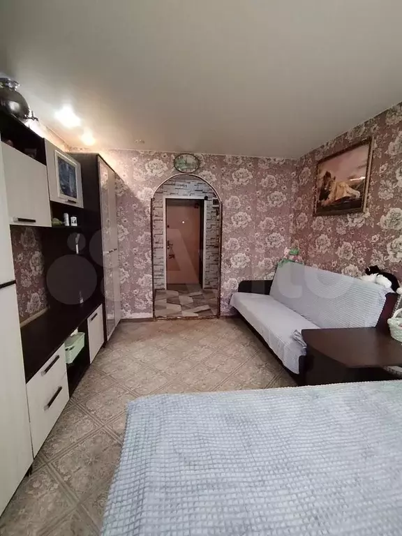 Комната 18,7 м в 9-к., 4/5 эт. - Фото 1