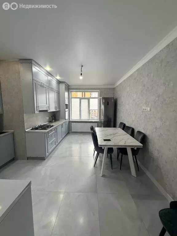 3-комнатная квартира: Нальчик, улица Шарданова, 52 (100.2 м) - Фото 2