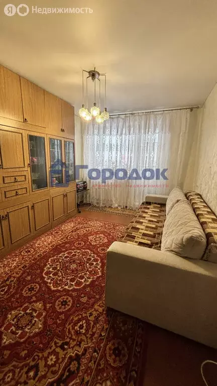 2-комнатная квартира: Каменск-Уральский, Октябрьская улица, 112 (43 м) - Фото 1