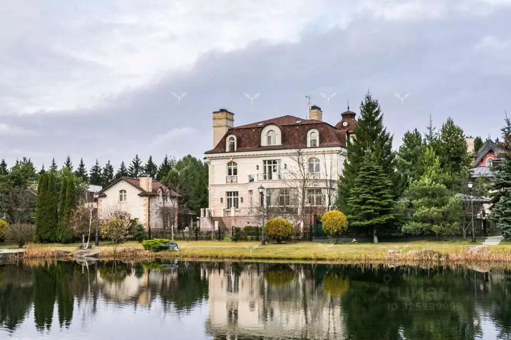 Коттедж в Московская область, Одинцовский городской округ, д. ... - Фото 2