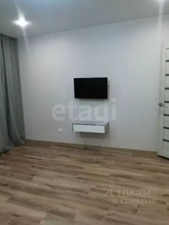 2-к кв. Татарстан, Казань ул. Серова, 43к1 (54.0 м) - Фото 2