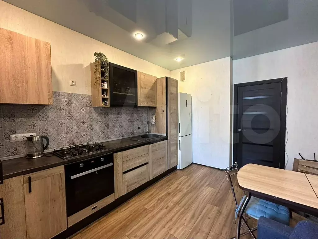 2-к. квартира, 60 м, 20/22 эт. - Фото 1