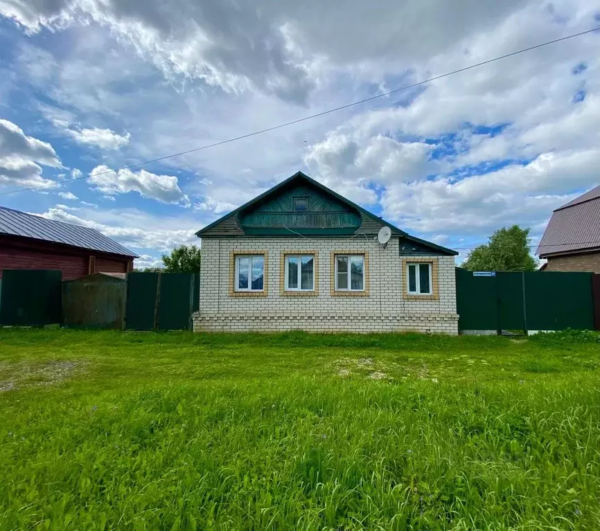 Дом в Костромская область, Нерехта ул. 11-й годовщины Октября, 47 (64 ... - Фото 0