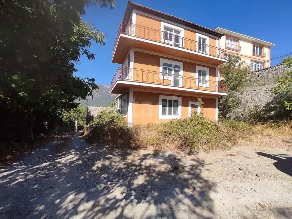 Дом в Крым, Ялта муниципальный округ, Массандра пгт ул. Винодела ... - Фото 1