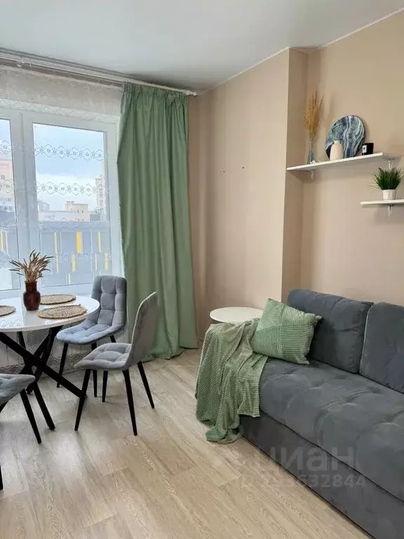 1-к кв. Воронежская область, Воронеж ул. Ворошилова, 1/6 (46.0 м) - Фото 0