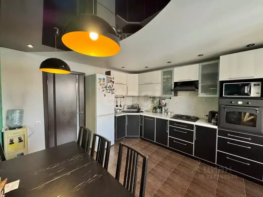 3-к кв. Мордовия, Саранск ул. Комарова, 16А (82.4 м) - Фото 2