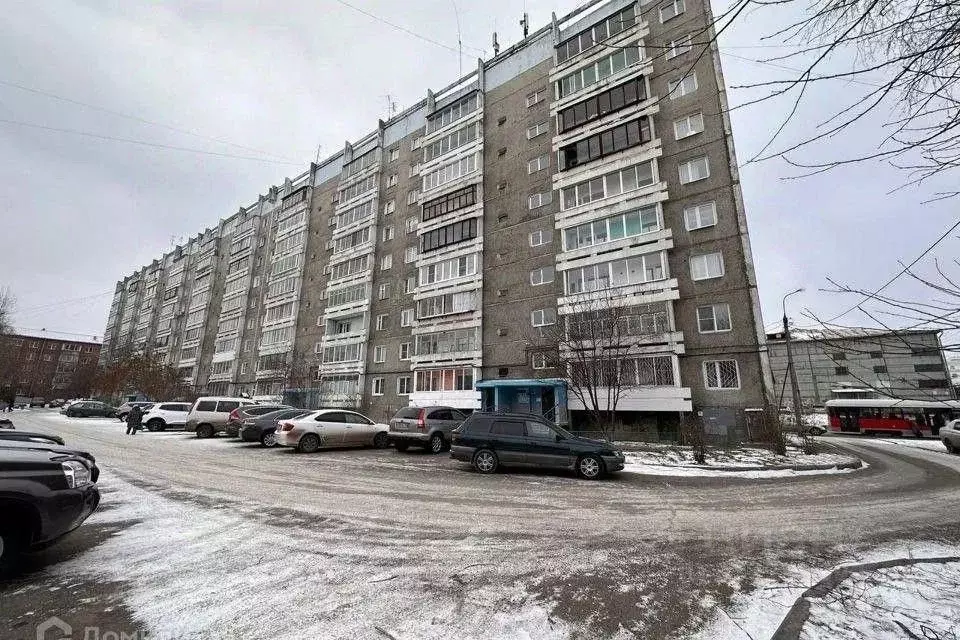 3-к кв. Иркутская область, Иркутск Партизанская ул., 101 (67.7 м) - Фото 0