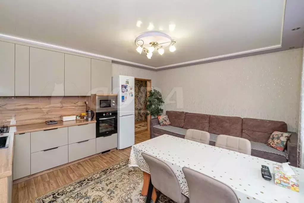 Дом в Тюменская область, Тюмень Плеханова мкр, ул. Боровая (80 м) - Фото 1