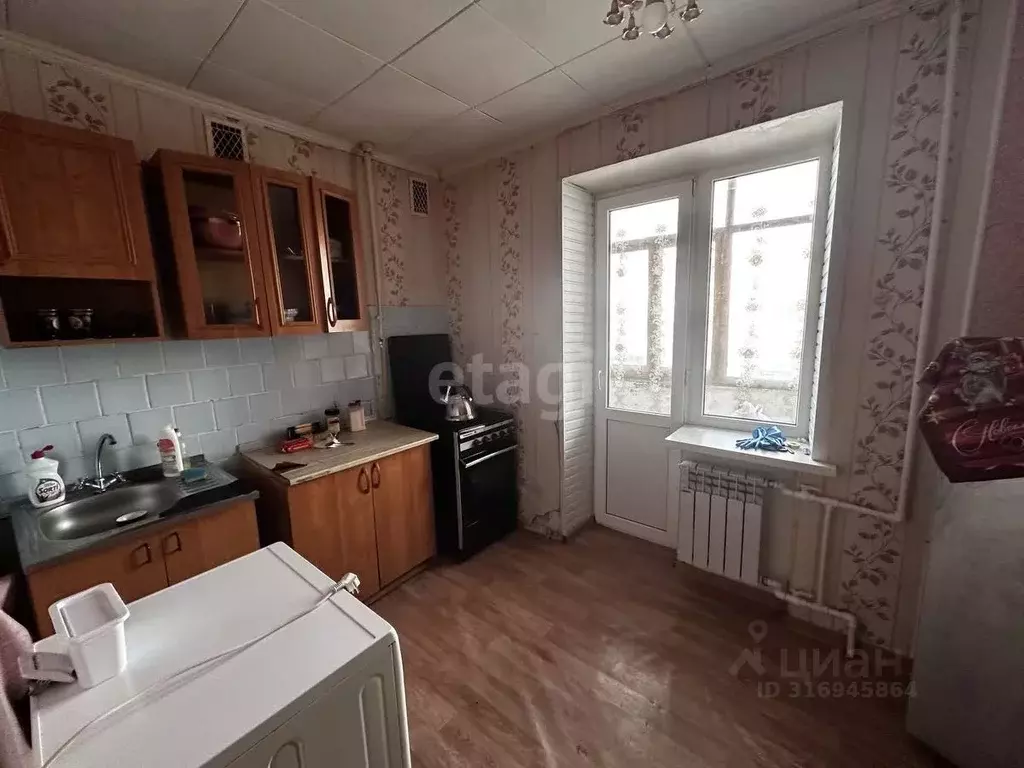 1-к кв. Карачаево-Черкесия, Черкесск ул. Демиденко, 93А (37.3 м) - Фото 0