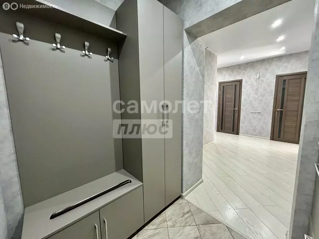 2-комнатная квартира: Тамбов, улица Агапкина, 25А (75 м) - Фото 1