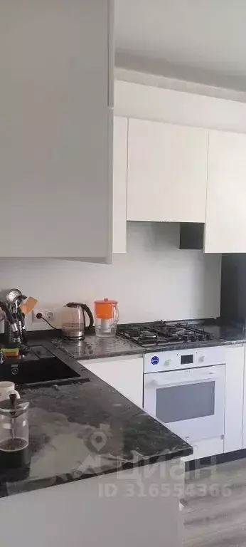 1-к кв. Краснодарский край, Ейск Красная ул., 35/2 (44.0 м) - Фото 0