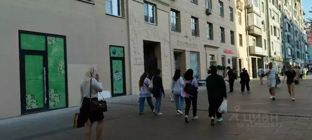 Помещение свободного назначения в Москва ул. Земляной Вал, 25 (21 м) - Фото 1