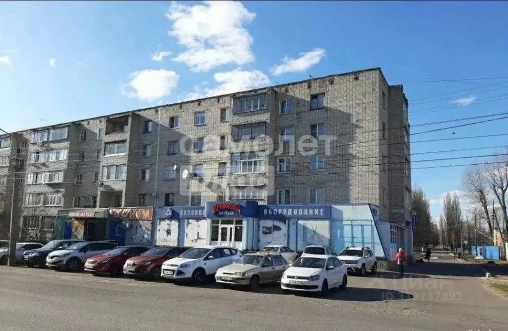 2-к кв. Курская область, Курск Аэродромная ул., 3 (50.4 м) - Фото 0