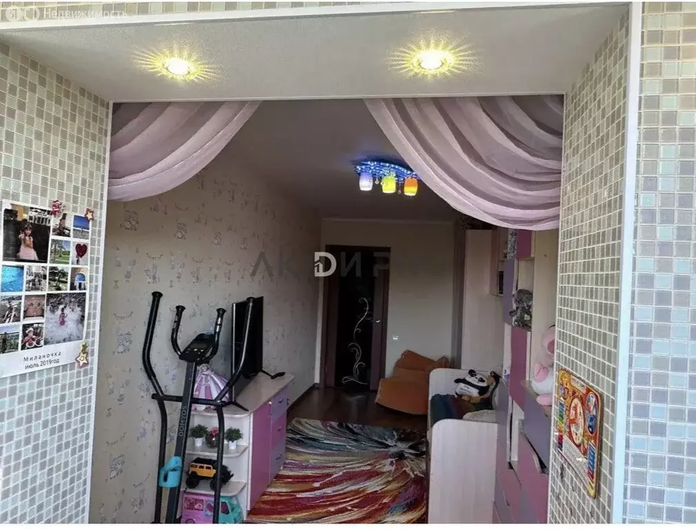 3-комнатная квартира: Уфа, Российская улица, 163В (62.9 м) - Фото 1