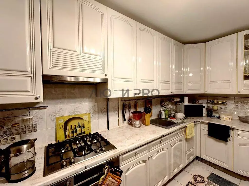 1-к кв. Башкортостан, Уфа Хадии Давлетшиной бул., 18 (47.0 м) - Фото 1