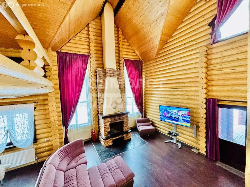 Дом в село Степаново, Нагорная улица, 17 (303 м) - Фото 1