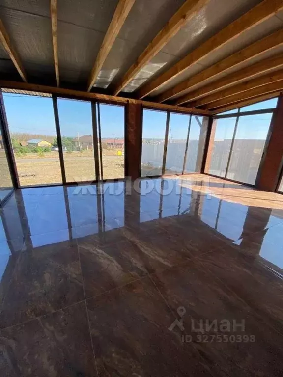 Дом в Белгородская область, Белгородский район, Никольское с/пос, с. ... - Фото 2