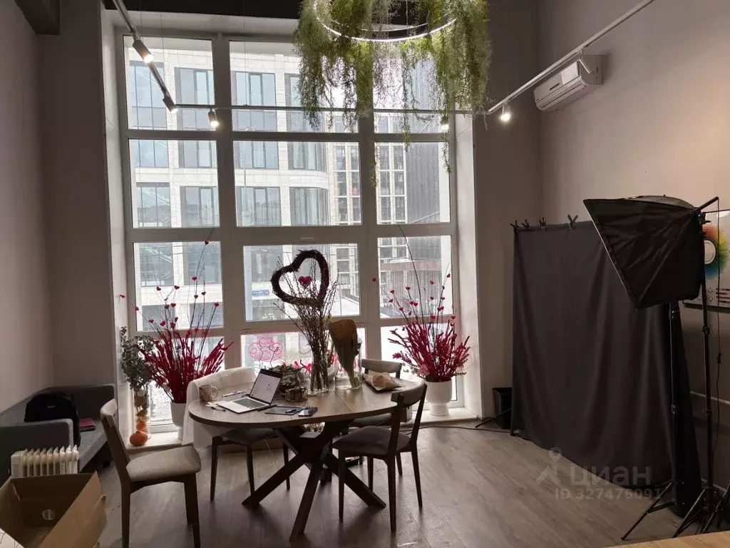 Помещение свободного назначения в Москва ул. Усачева, 22 (30 м) - Фото 1