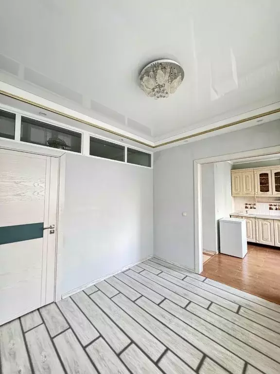 1-к кв. Саха (Якутия), Якутск ул. Лермонтова, 90/5 (36.0 м) - Фото 0