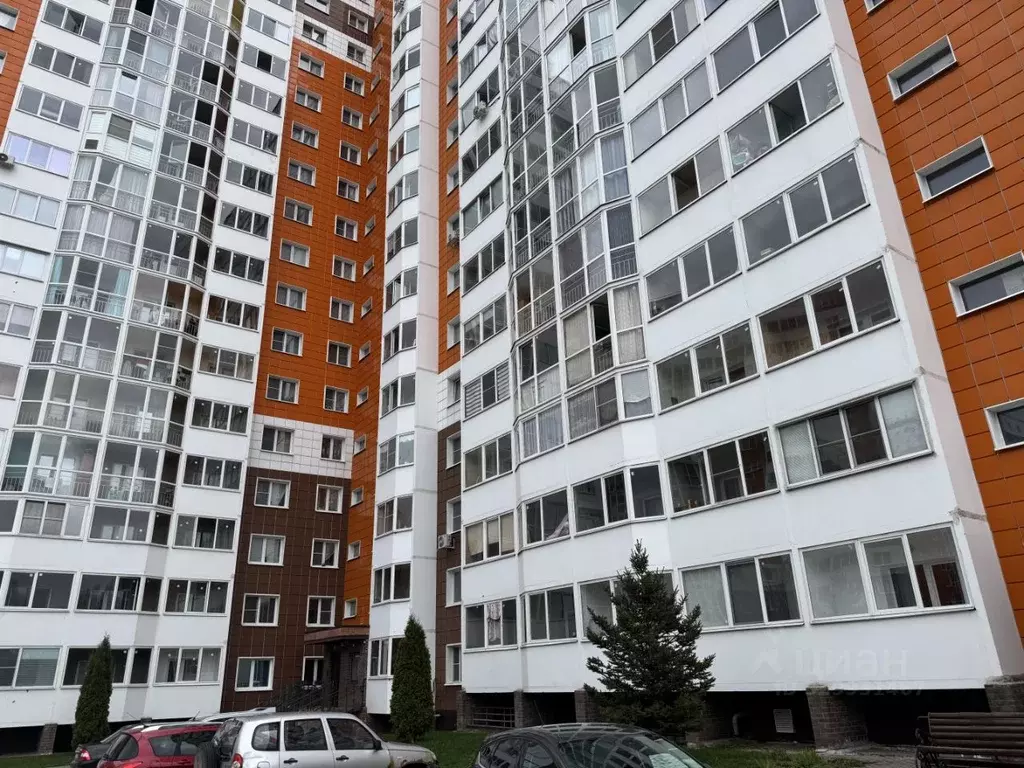 Помещение свободного назначения в Тверская область, Тверь ул. ... - Фото 1