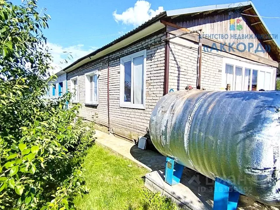 Дом в Алтайский край, Зональный район, пос. Парижская Коммуна ... - Фото 2