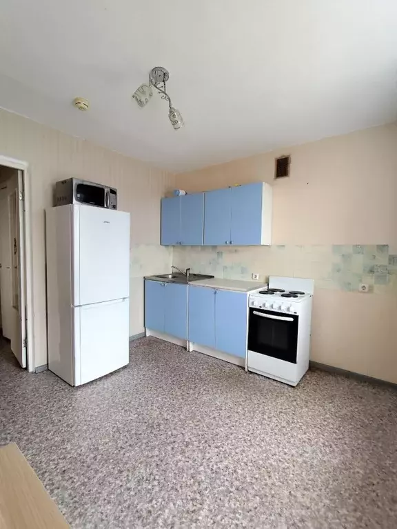 2-к кв. Башкортостан, Уфа Высотная ул., 8/3 (61.0 м) - Фото 1