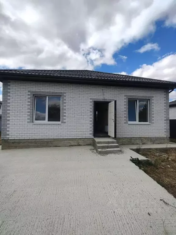 Дом в Краснодарский край, Краснодар Кубанское Яблоко садовое ... - Фото 1