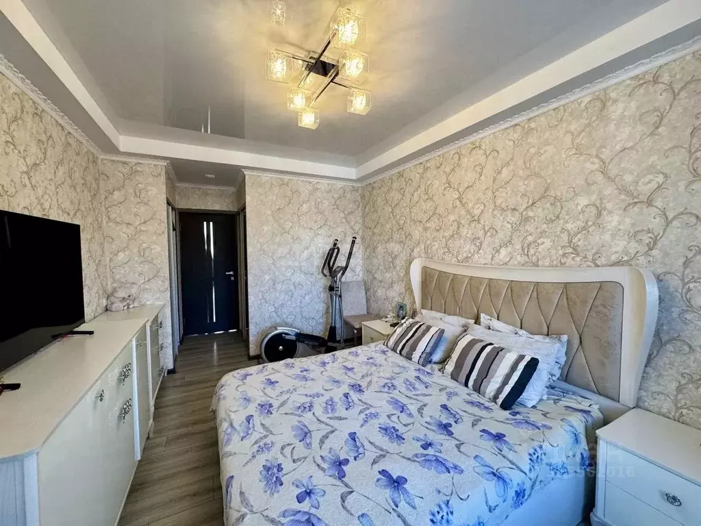 3-к кв. Крым, Симферополь ул. Трубаченко (59.9 м) - Фото 2