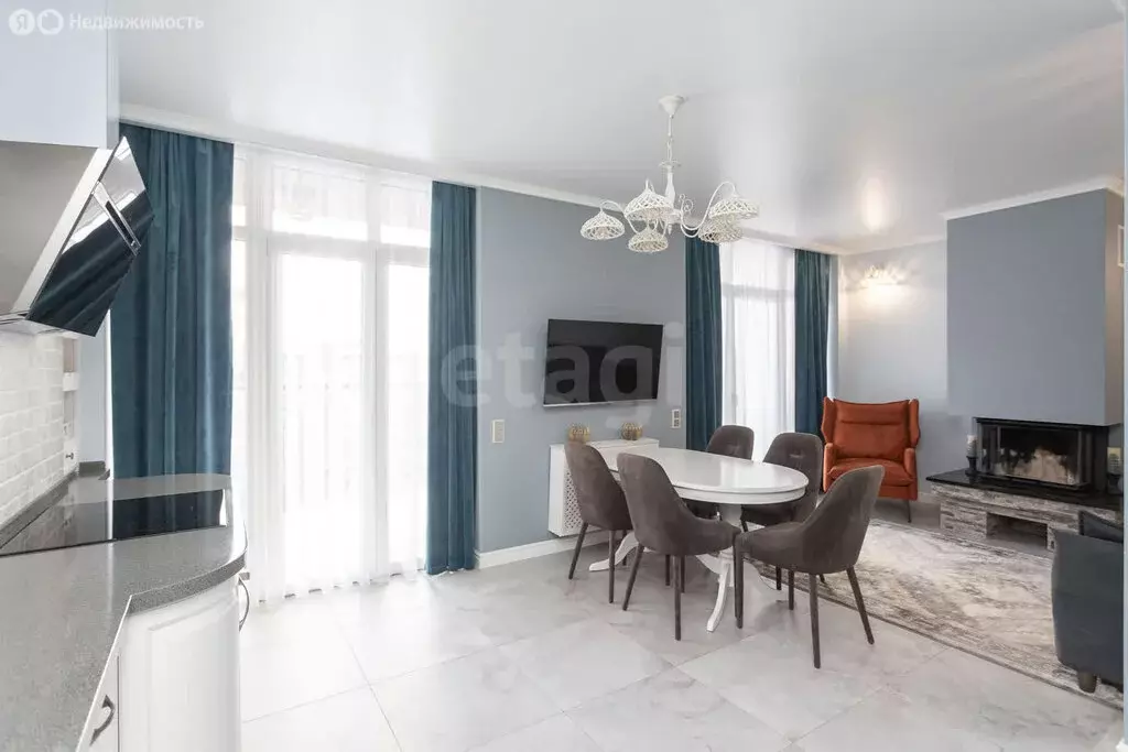 4-комнатная квартира: Калининград, Артиллерийская улица, 73 (152.9 м) - Фото 0