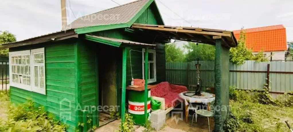 Дом в Волгоградская область, Волжский Симиренко СНТ, ул. Центральная ... - Фото 0