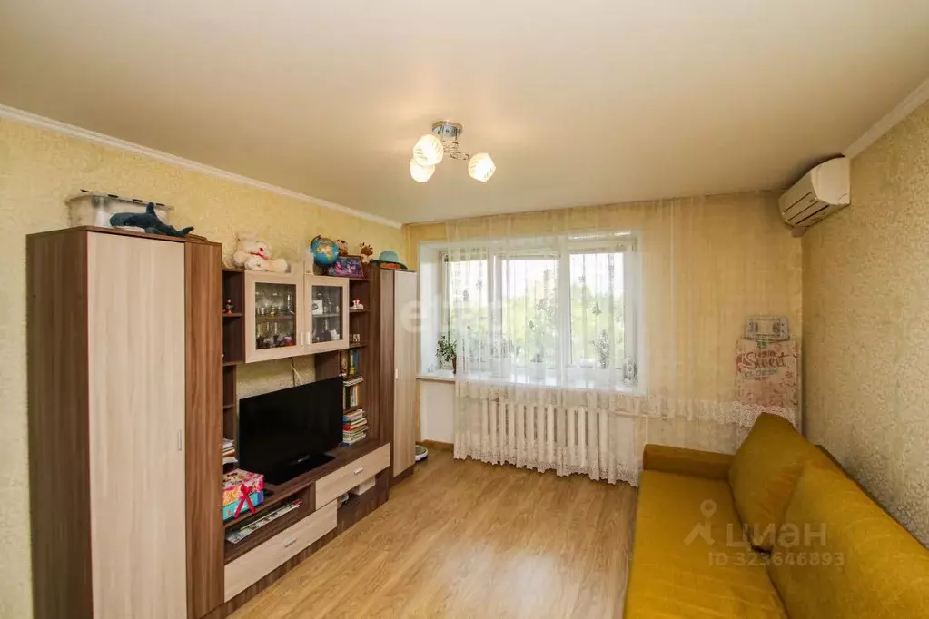 1-к кв. Тюменская область, Тюмень ул. Спорта, 95 (35.0 м) - Фото 1