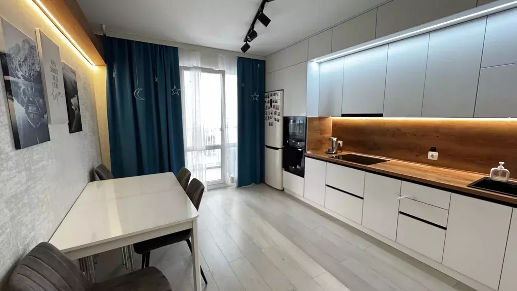 Продаётся 2-к квартира, 62.4 м - Фото 0