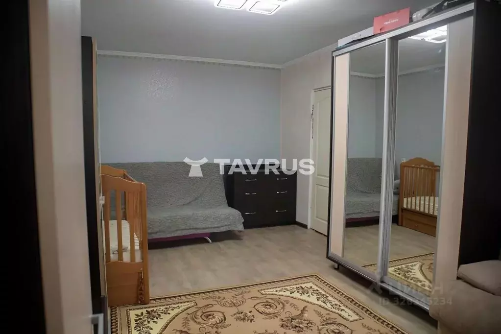 1-к кв. Крым, Симферополь ул. Кечкеметская, 96А (31.0 м) - Фото 0