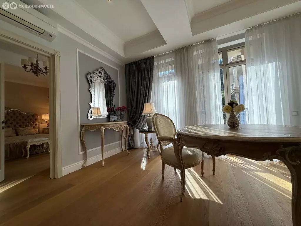 2-комнатная квартира: Ореанда, 60Гк5 (74 м) - Фото 2