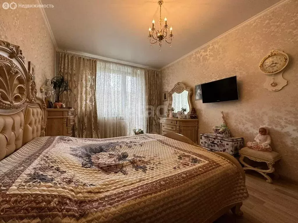 2-комнатная квартира: Калининград, Ленинский проспект, 59 (56 м) - Фото 1