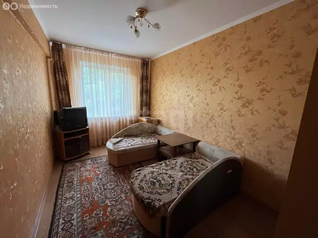 3-комнатная квартира: Брянск, улица Рылеева, 1 (62.8 м) - Фото 1