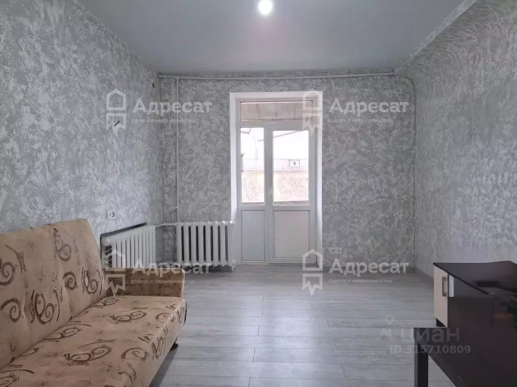 2-к кв. Волгоградская область, Волгоград ул. Дзержинского, 28 (55.3 м) - Фото 0