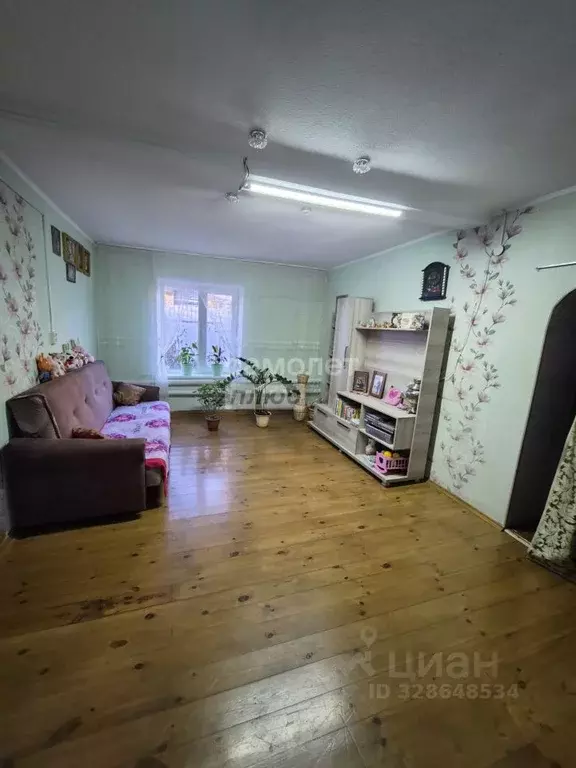 Дом в Марий Эл, Йошкар-Ола ул. Строителей, 53 (70 м) - Фото 1